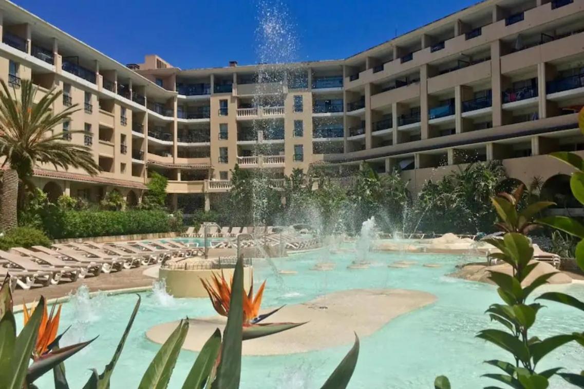 Vue Panoramique, Plage A 100M Cannes Exterior photo